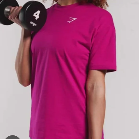 Gymshark Magenta Short Sleeve Crew Neck Tee BT - Picture 1 of 10